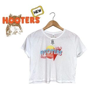 New HOOTERS Suns Out Buns Out Crop Top White Official Merchandise Women's M